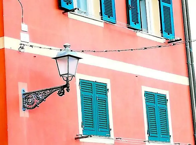 Ancient Porticciolo - Nervi Janov