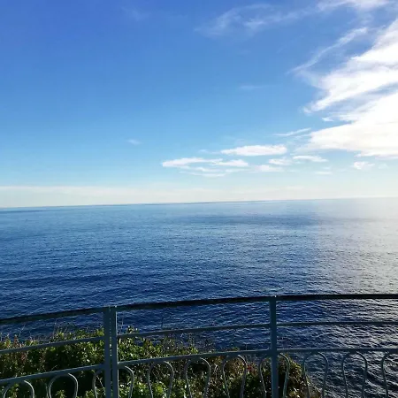 Ancient Porticciolo - Nervi Genua